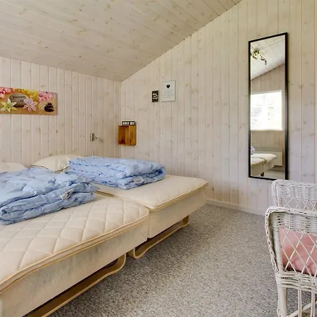Three-bedroom Holiday In *